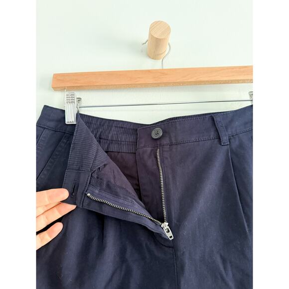 J.Crew | NWT 5" pleated heritage chino short in Navy | Sz 4 - Picture 6 of 11